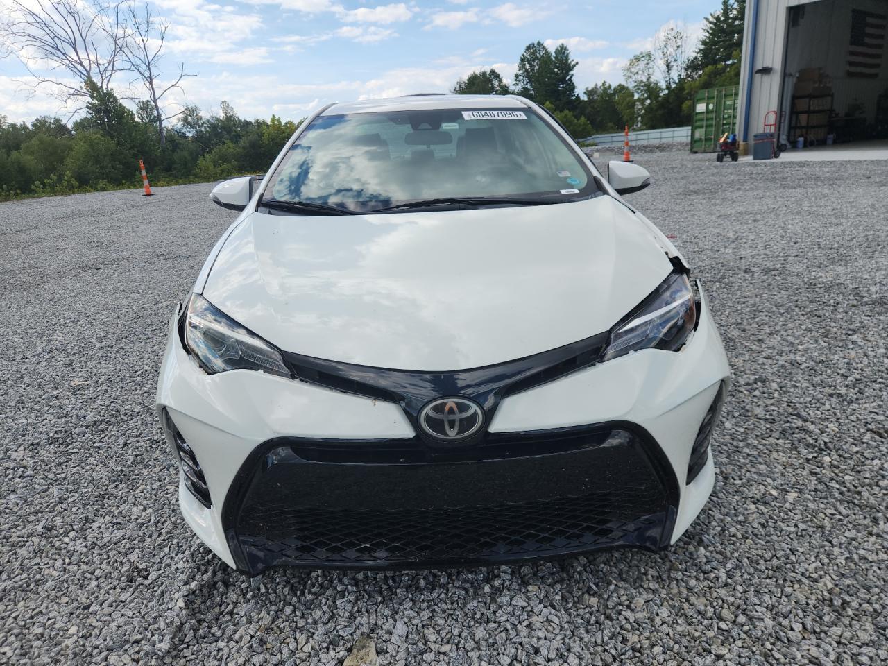 2018 Toyota Corolla Se - Image 5