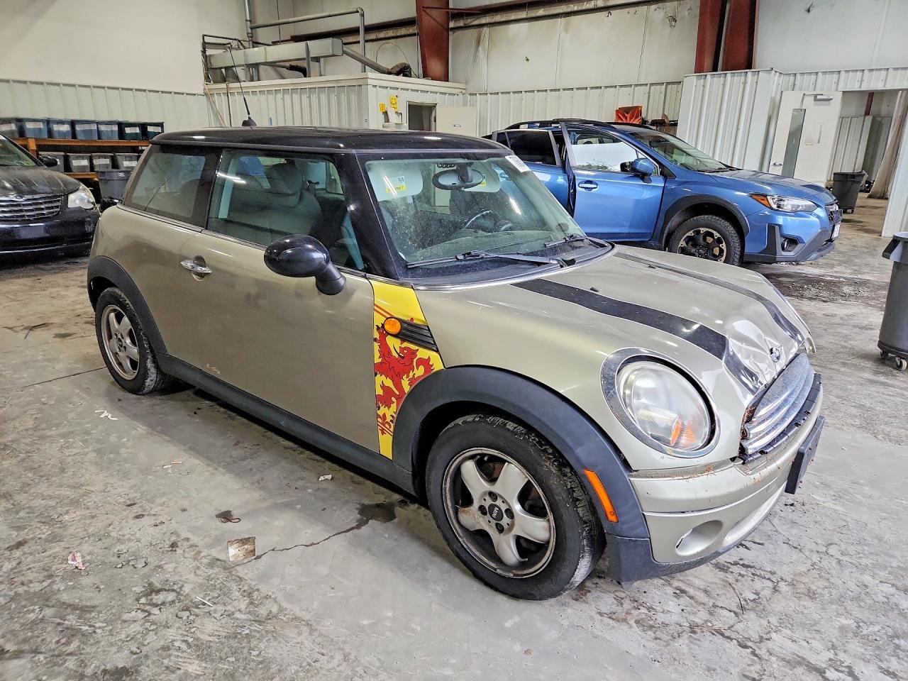 2010 Mini Cooper - Image 4