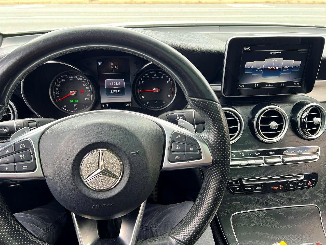 2019 Mercedes-Benz Glc 300 4Matic - Image 7