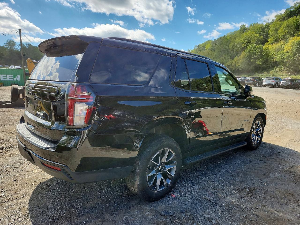 2024 Chevrolet Tahoe K1500 Z71 - Image 3