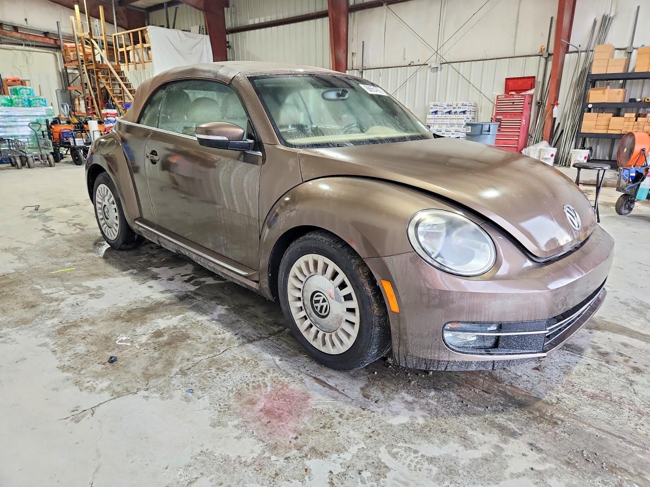 2014 Volkswagen Beetle - Фото 4