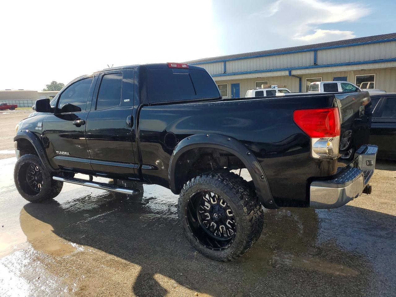 2007 Toyota Tundra Double Cab Sr5 - Image 2