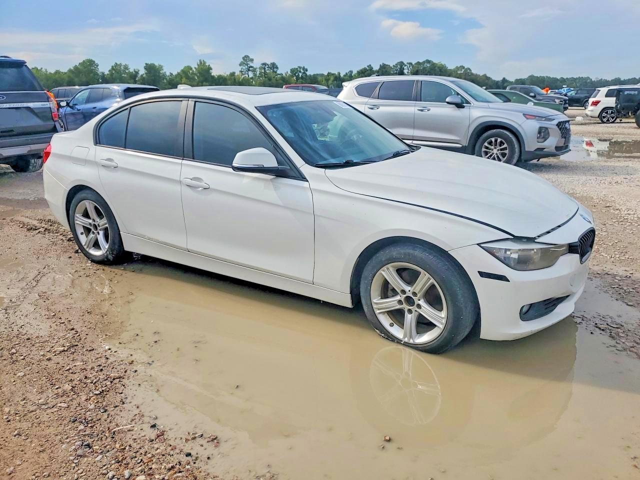 2014 BMW 328 I - Фото 4