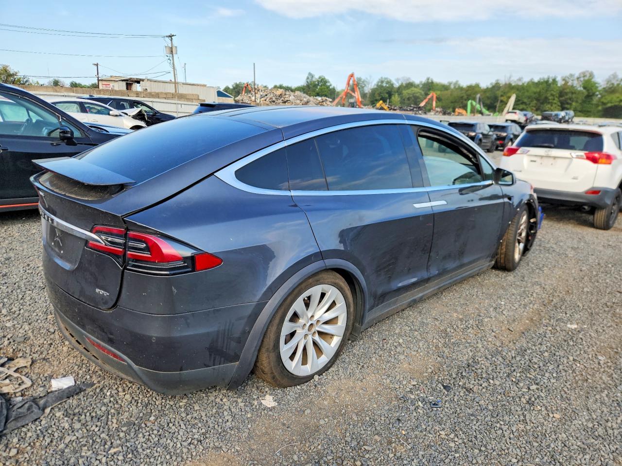 2016 Tesla Model X - Image 3