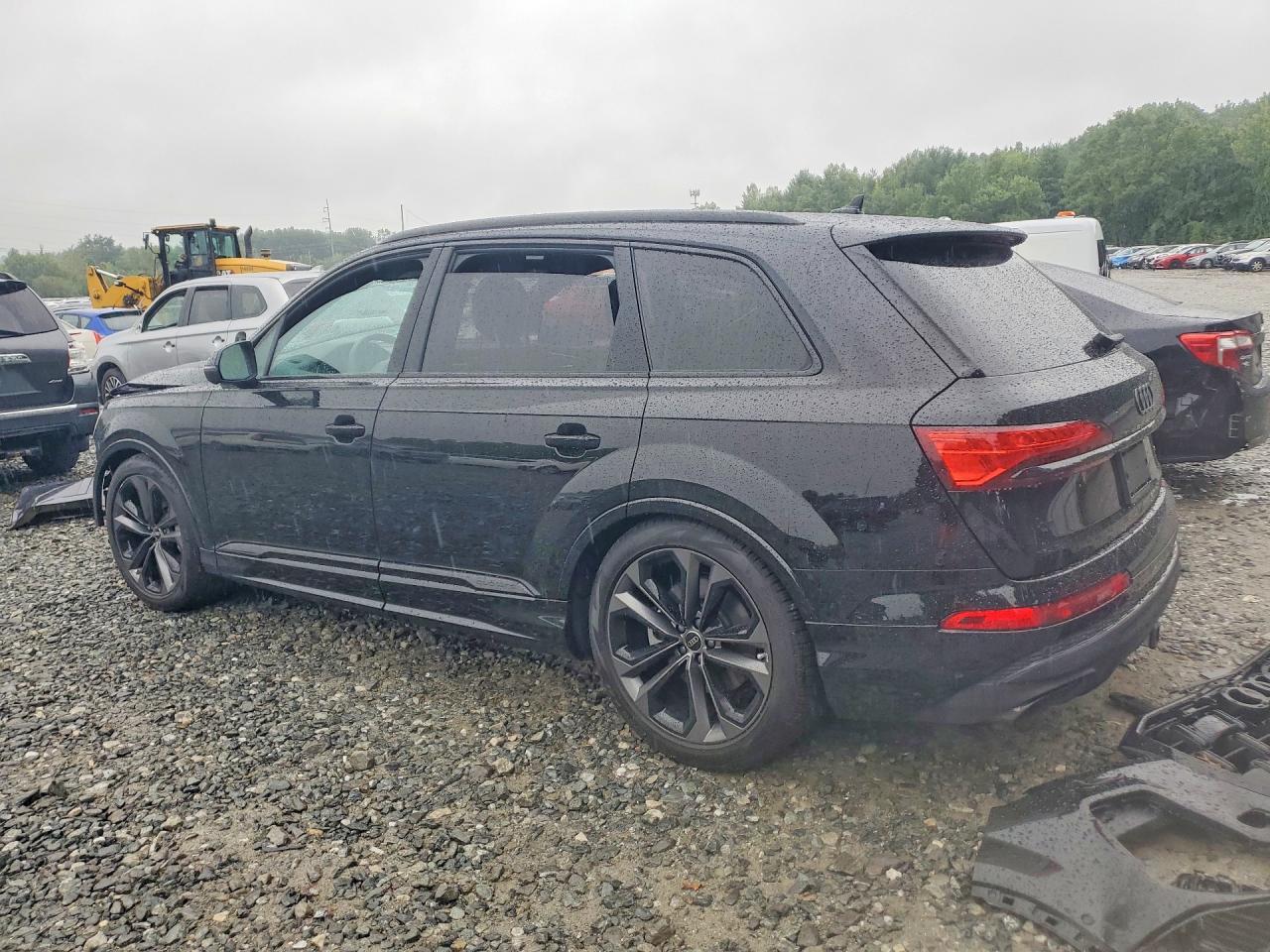 2026 Audi Q7 Premium Plus - Фото 2