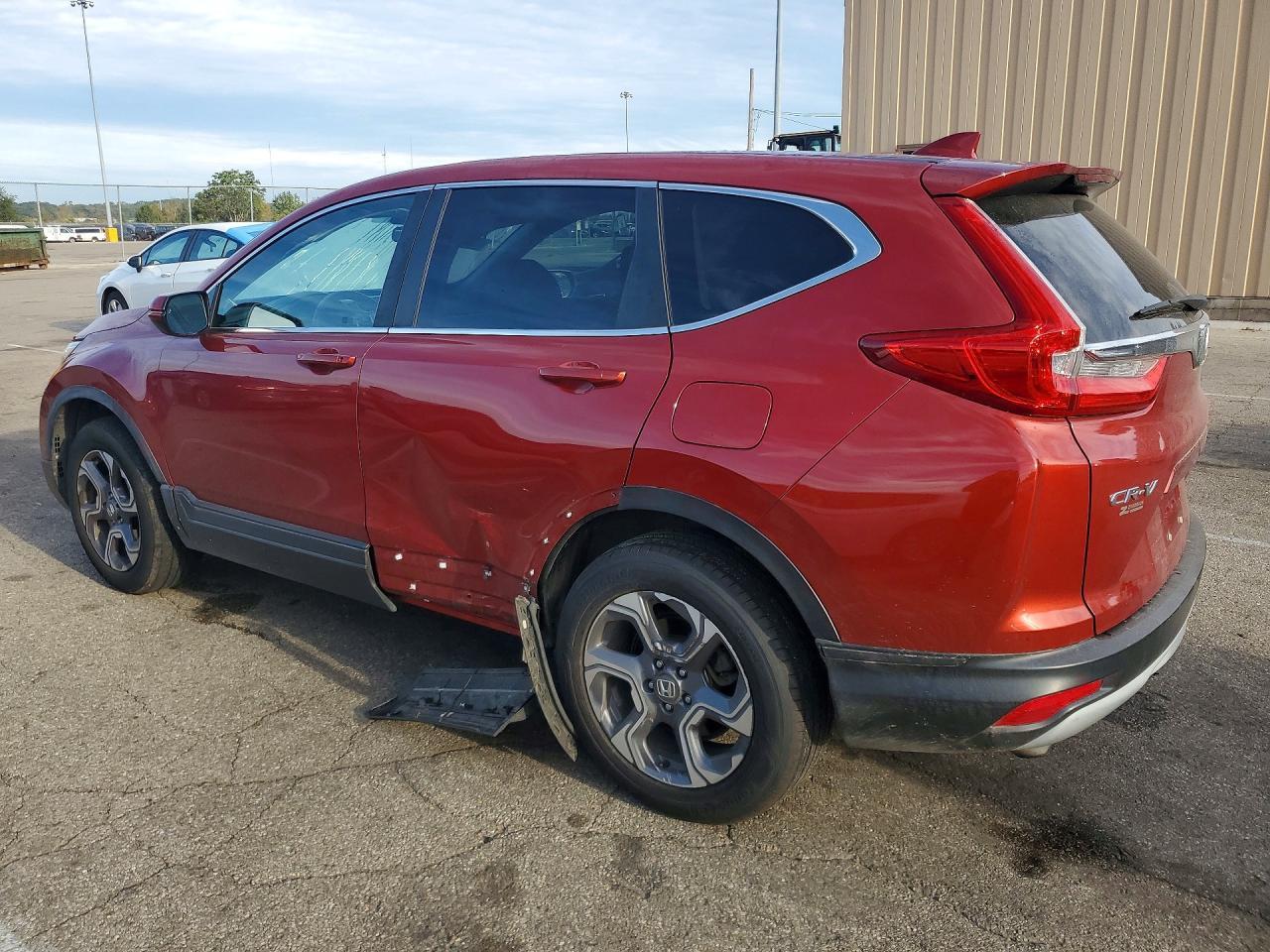 2017 Honda Cr-V Ex - Image 2