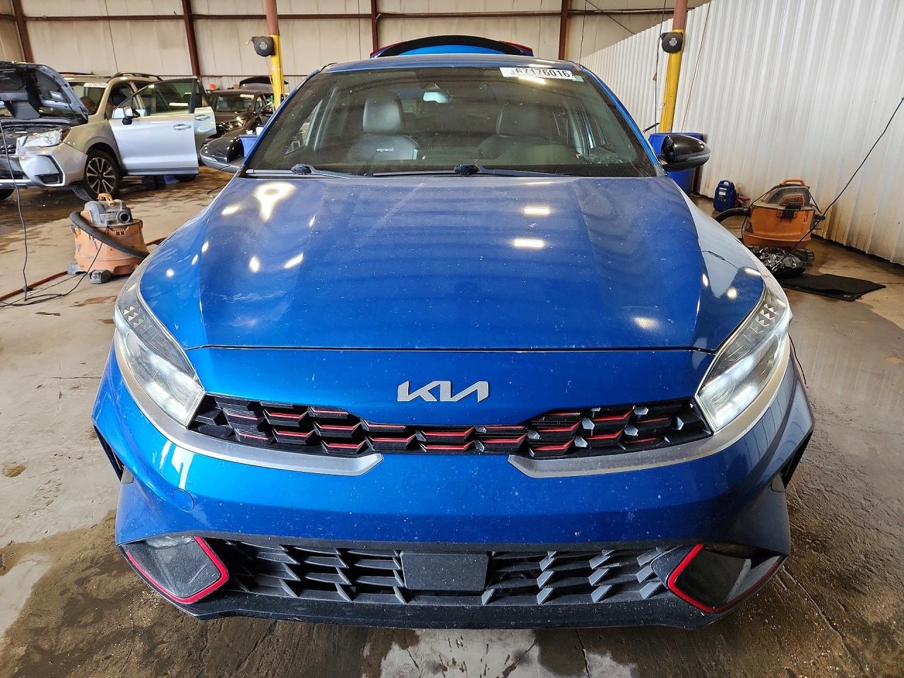 2023 Kia Forte Gt Line - Фото 5