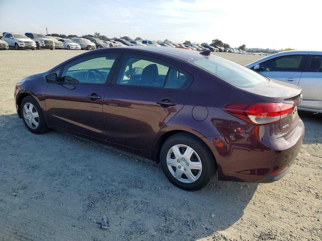 2018 Kia Forte Lx - Фото 2