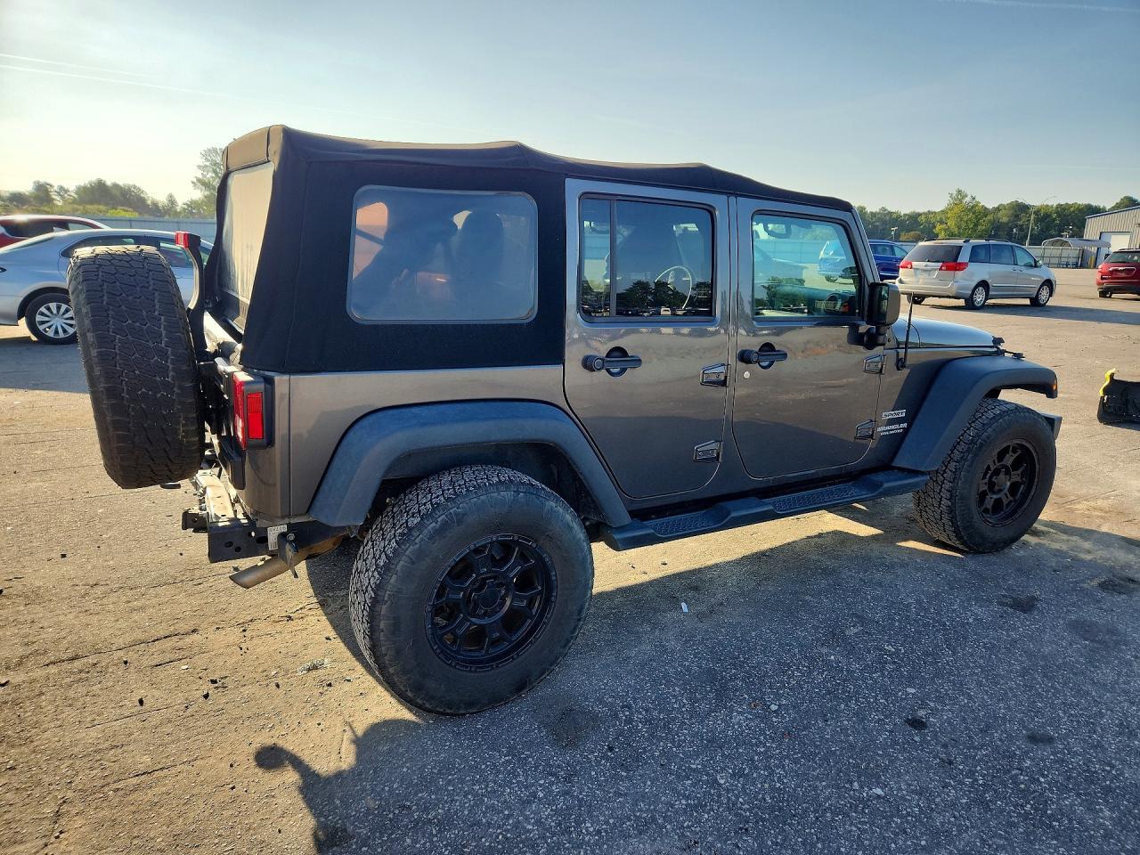 2017 Jeep Wrangler Unlimited Sport - Image 3