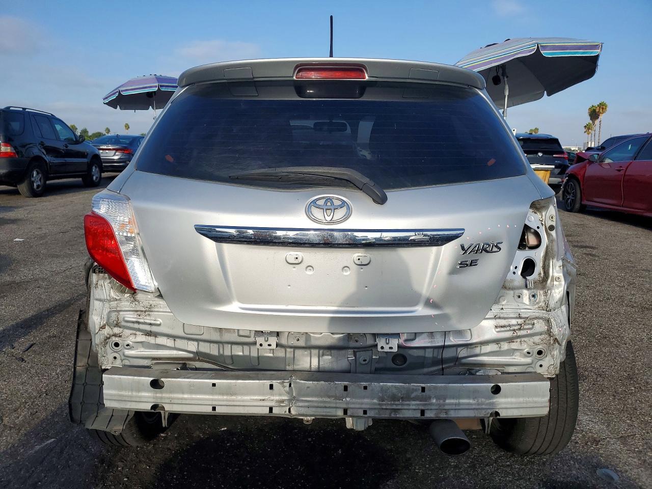 2012 Toyota Yaris - Image 6