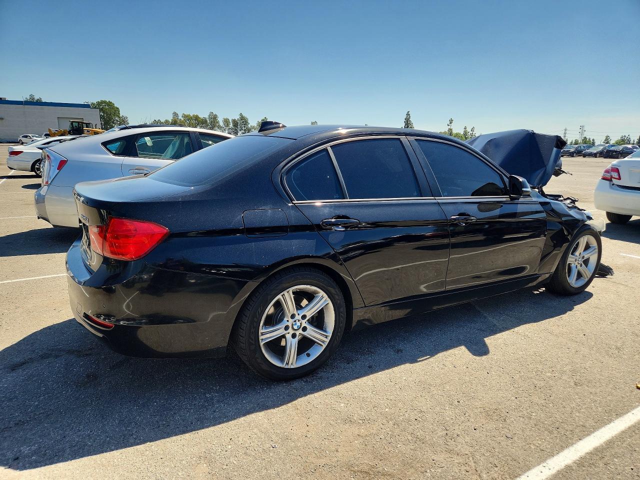2013 BMW 328 I Sulev - Image 3