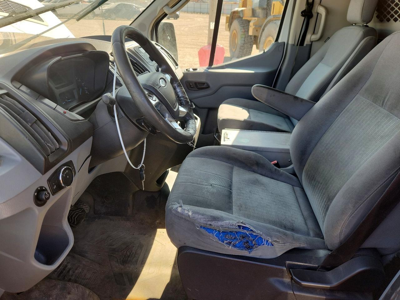 2017 Ford Transit T-250 Delivery Van - Фото 7