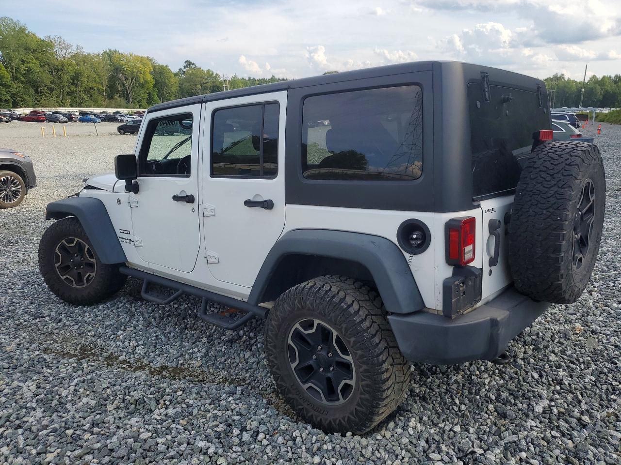 2018 Jeep Wrangler Unlimited Sport - Фото 2