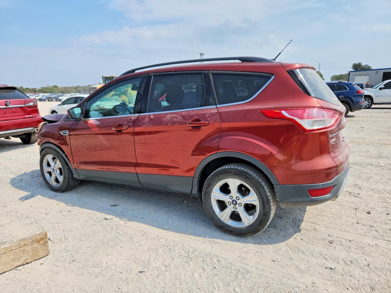 2014 Ford Escape Se - Фото 2