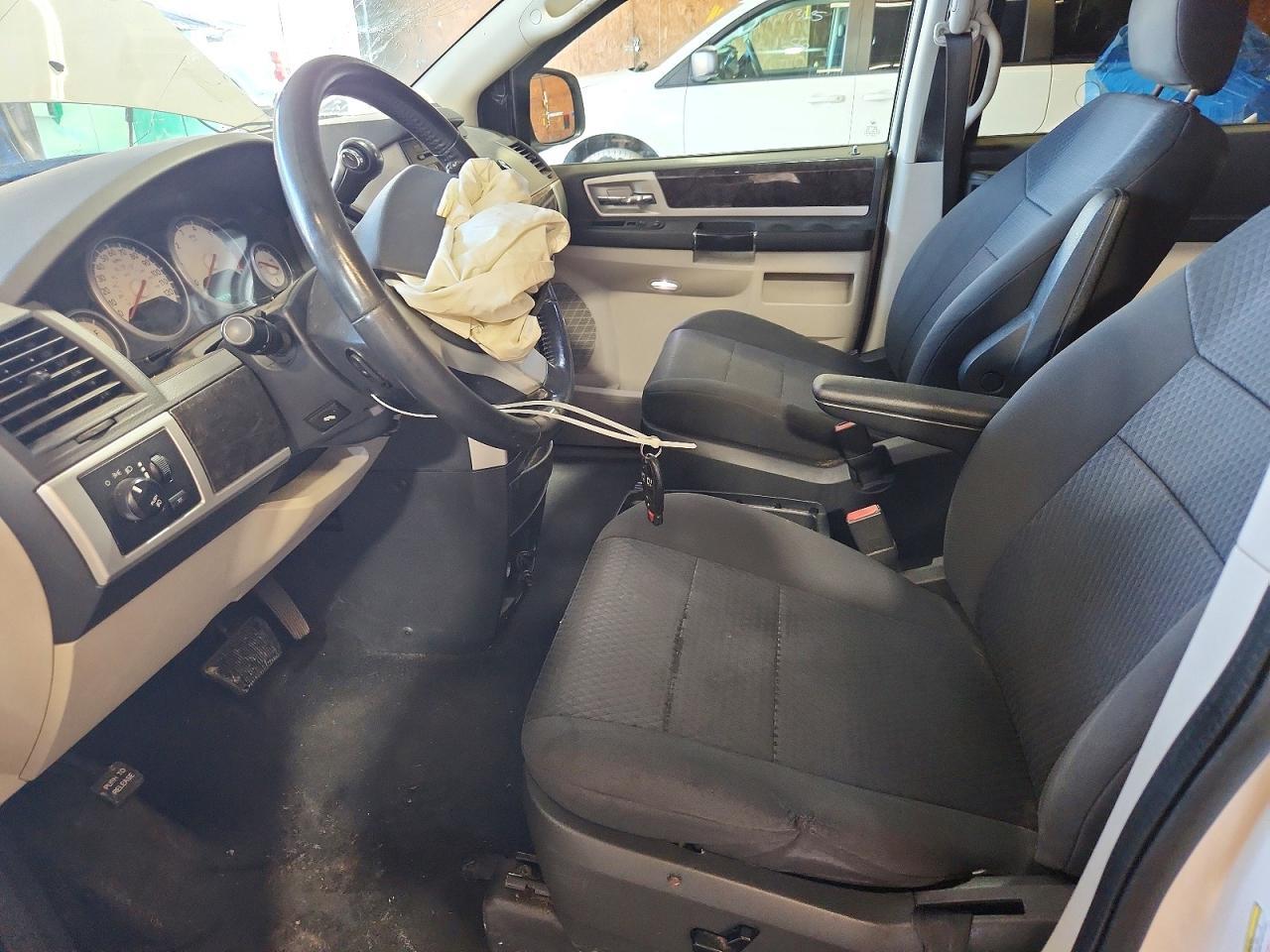 2010 Dodge Grand Caravan Sxt - Фото 7