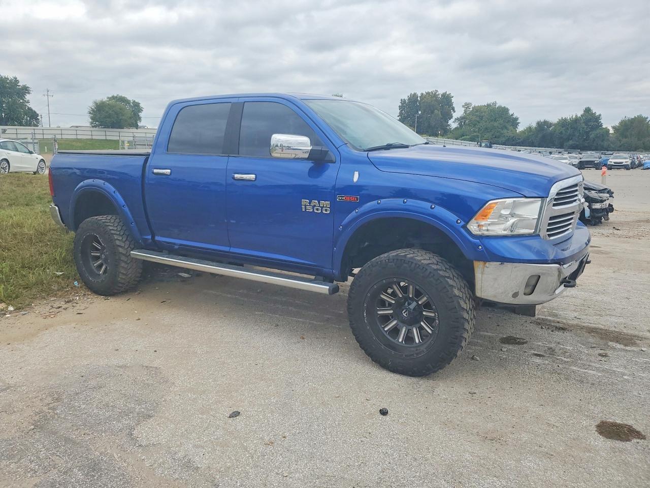 2017 Ram 1500 Slt - Image 4