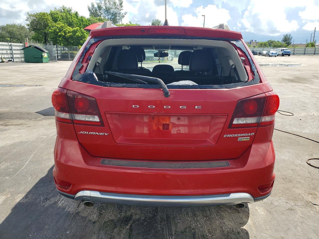 2017 Dodge Journey Crossroad - Фото 6