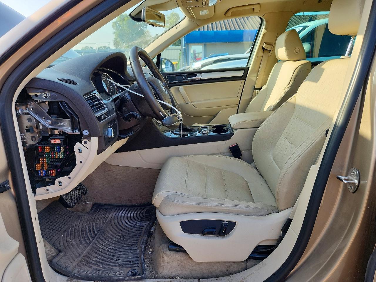 2016 Volkswagen Touareg Sport - Фото 7