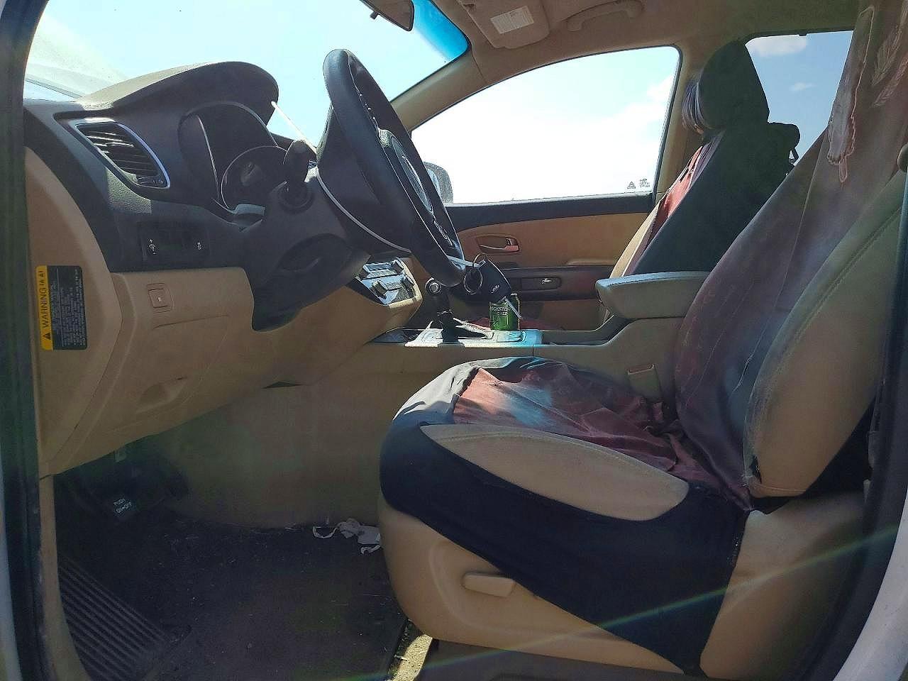 2015 Kia Sedona Lx - Фото 7