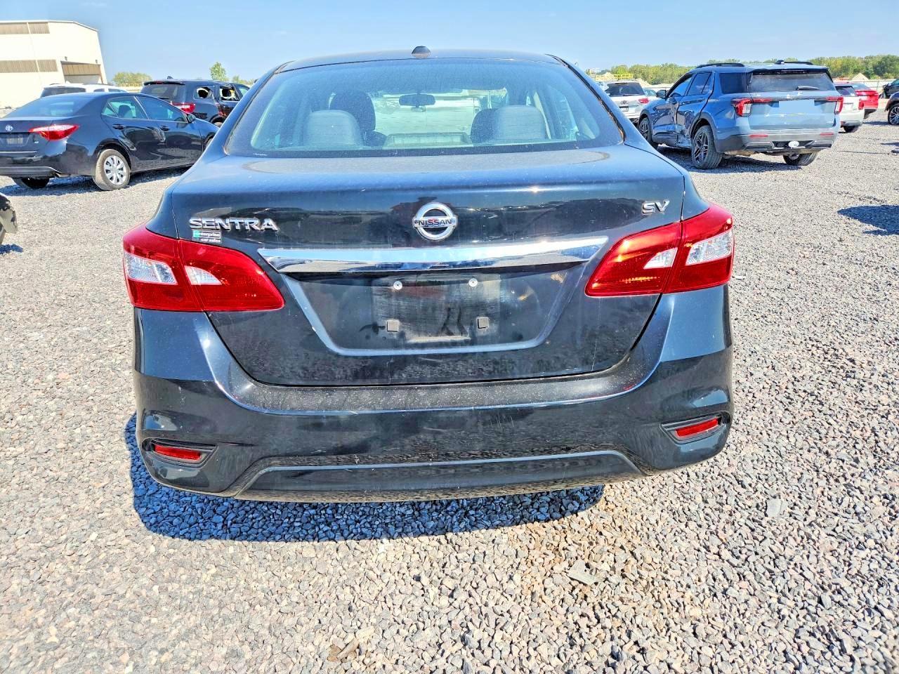 2017 Nissan Sentra Sv - Фото 6