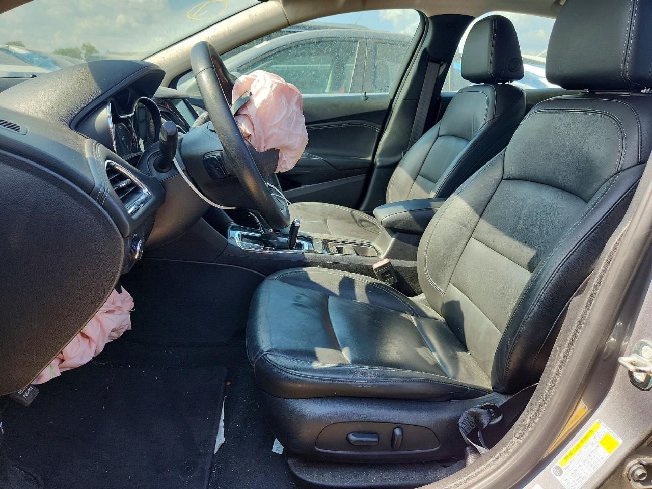2018 Chevrolet Cruze Premier - Image 7