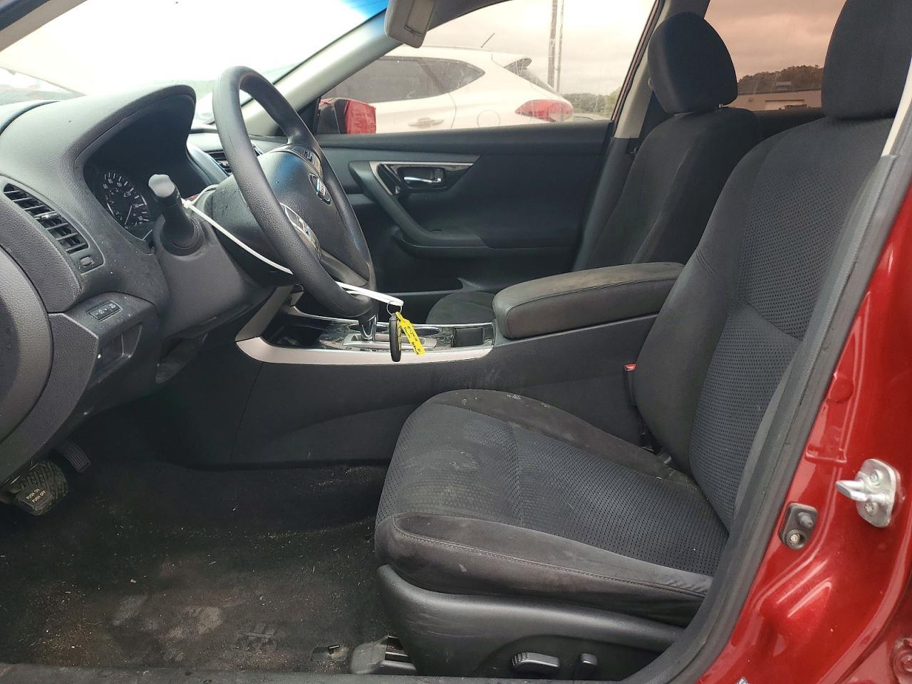 2014 Nissan Altima 2.5 S - Image 7