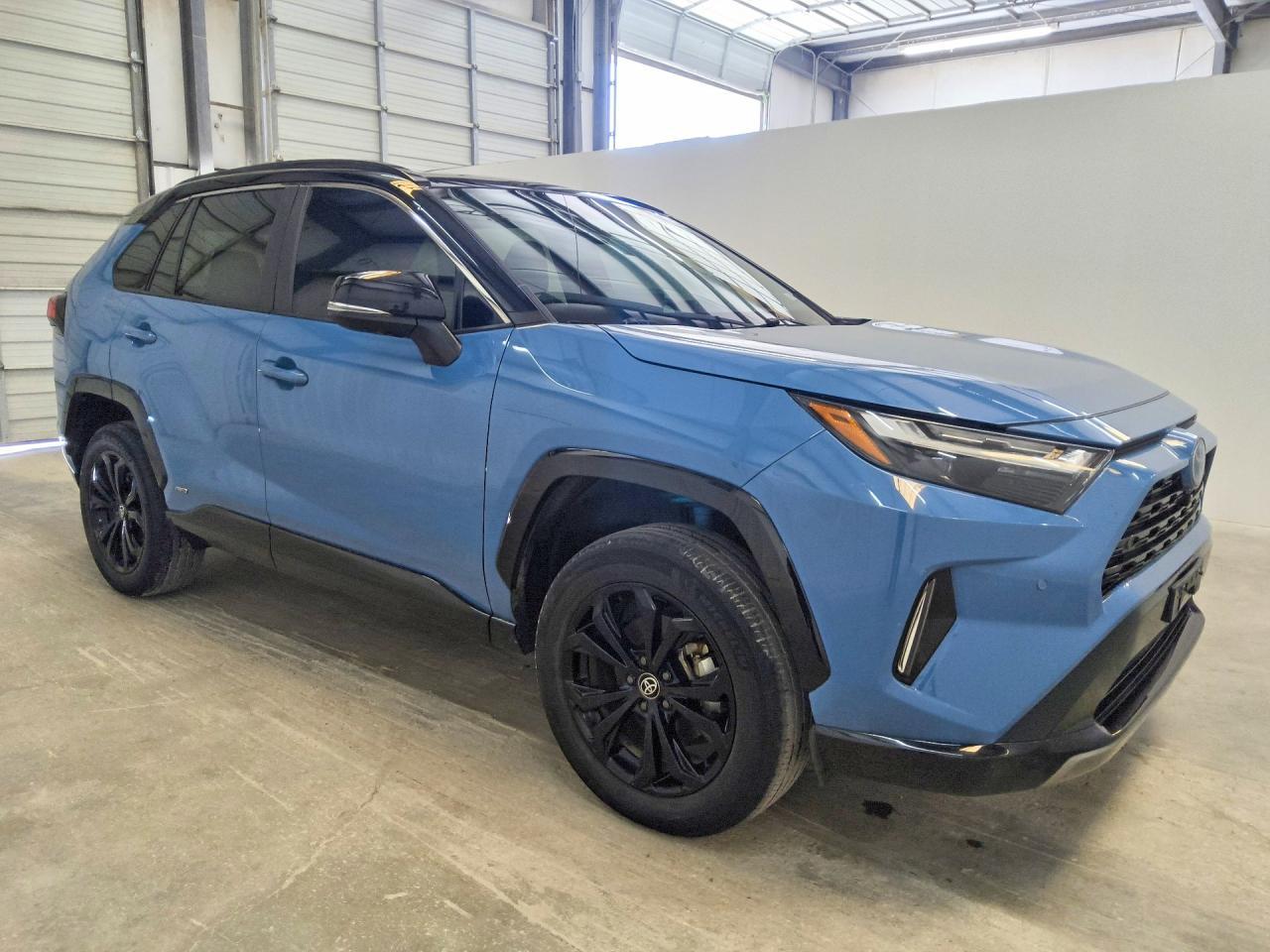 2023 Toyota Rav4 Xse - Image 4