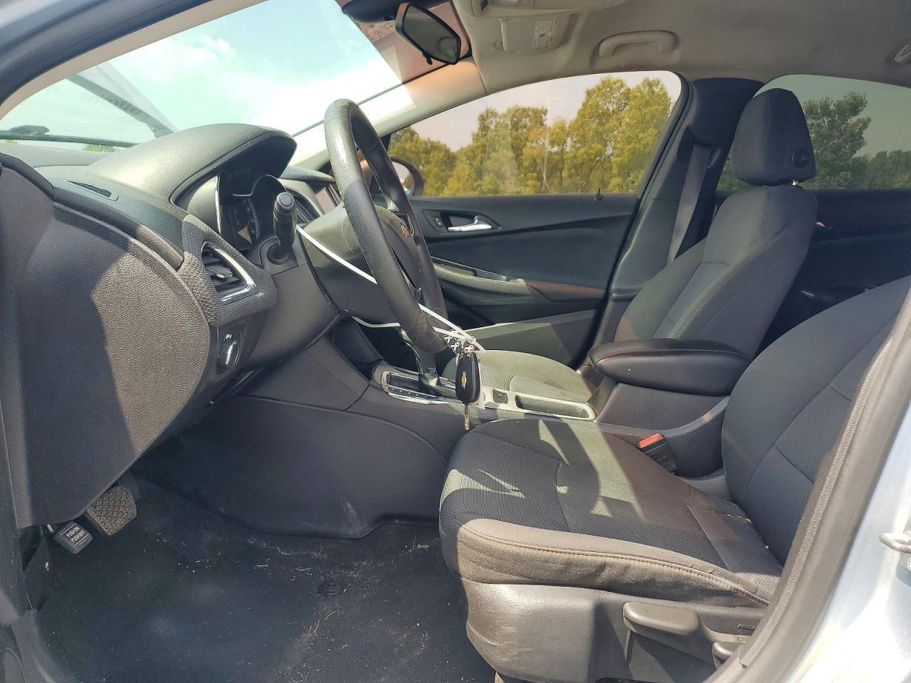 2017 Chevrolet Cruze Ls - Фото 7