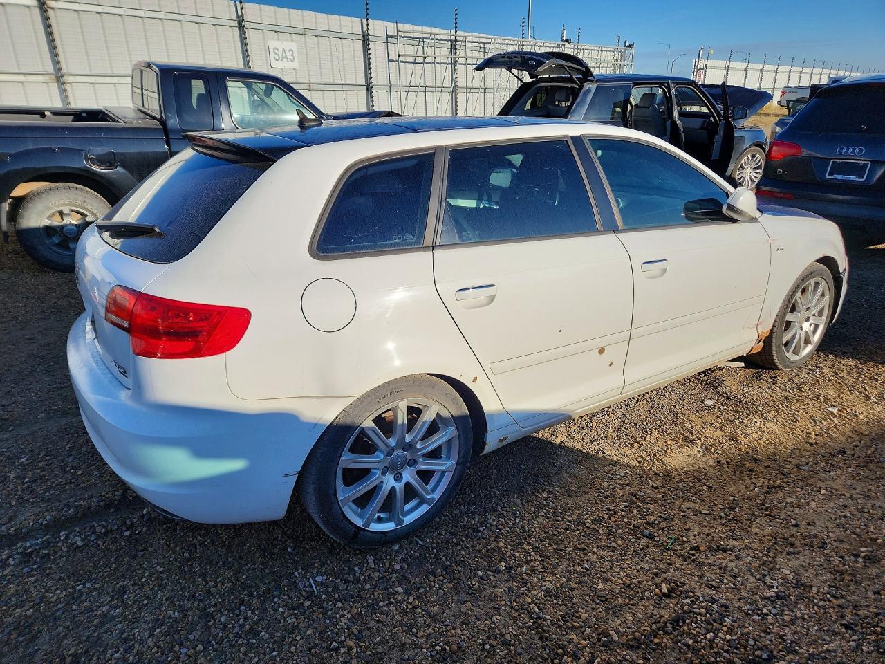 2011 Audi A3 Premium Plus - Фото 3