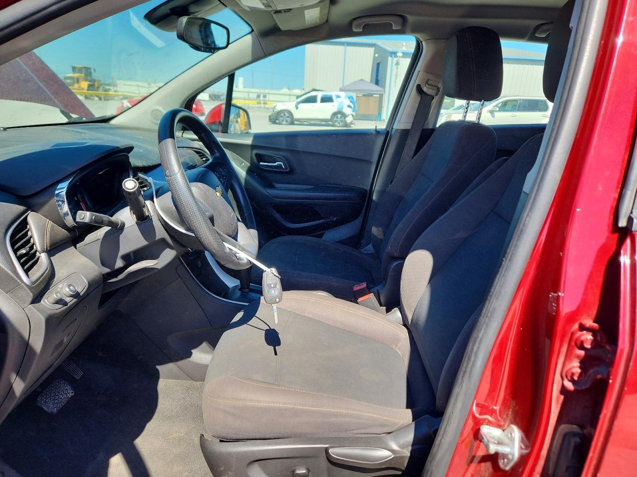 2021 Chevrolet Trax Ls - Фото 7