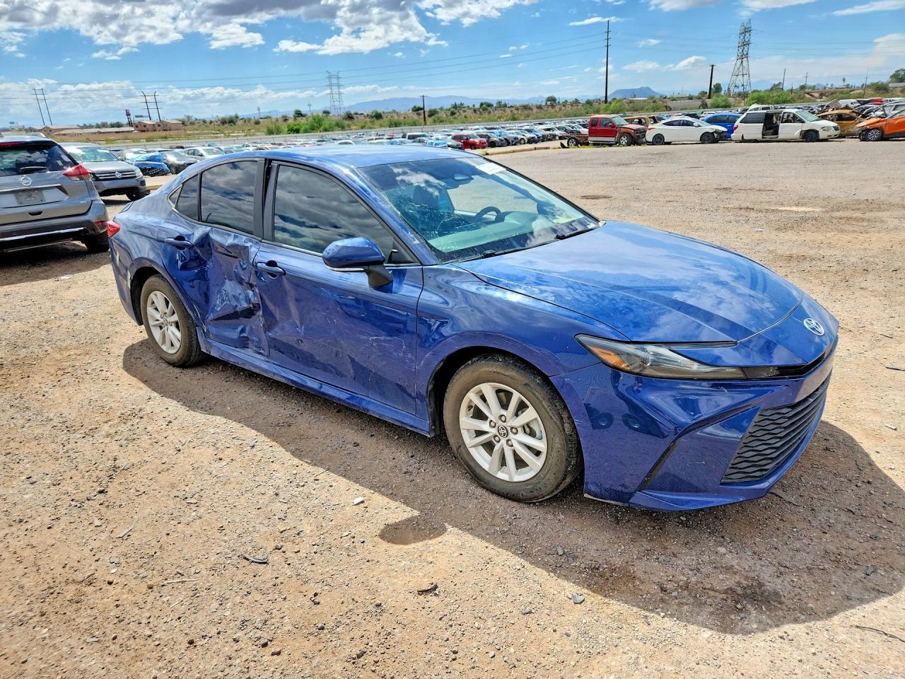 2025 Toyota Camry Le - Фото 4