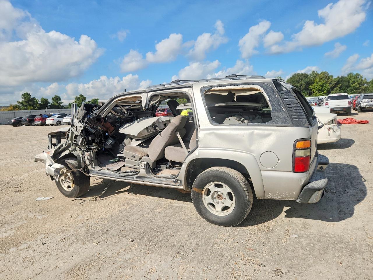 2006 Chevrolet Tahoe K1500 - Image 2