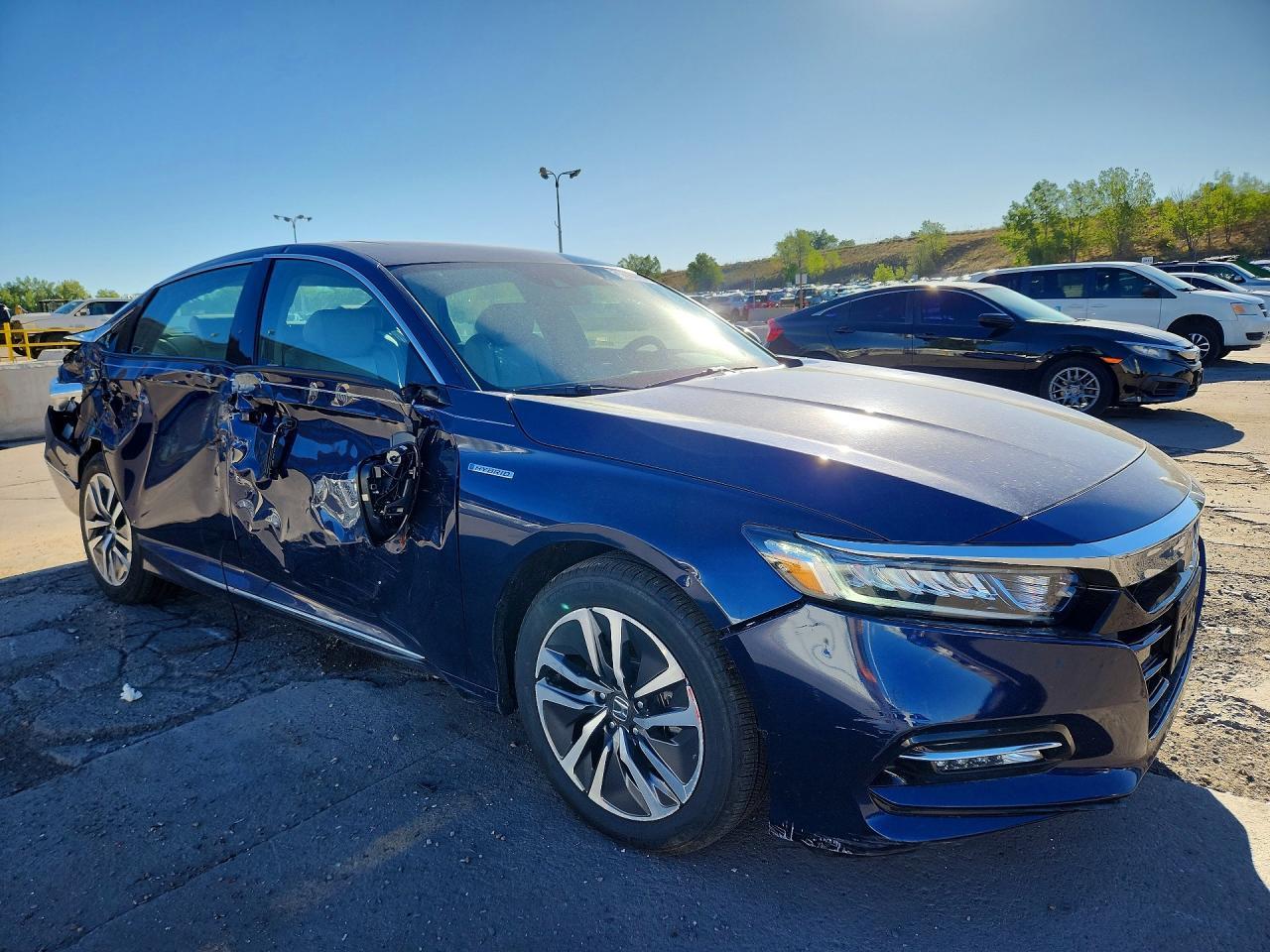 2019 Honda Accord Hybrid Ex - Image 4