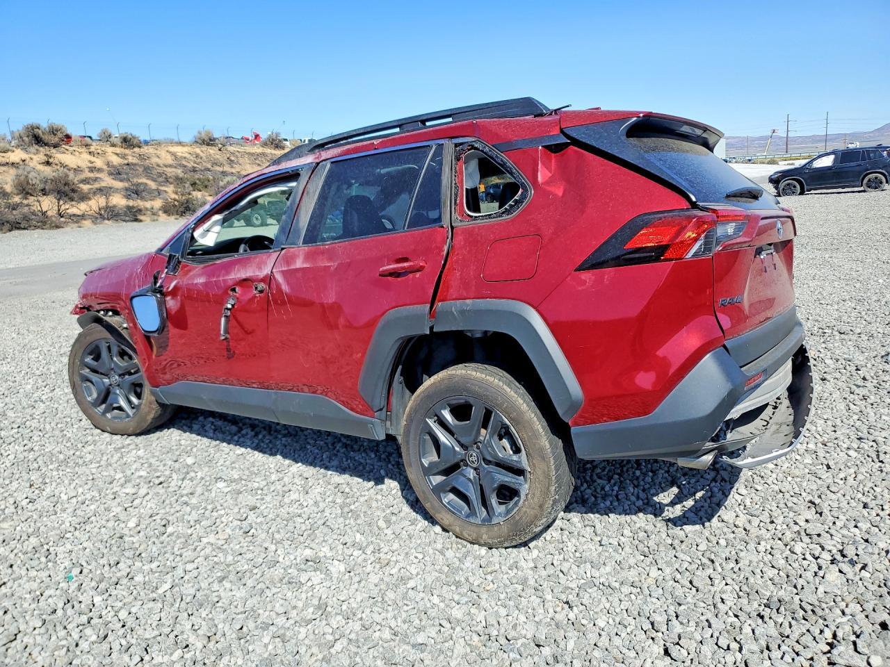 2024 Toyota Rav4 Adventure - Фото 2