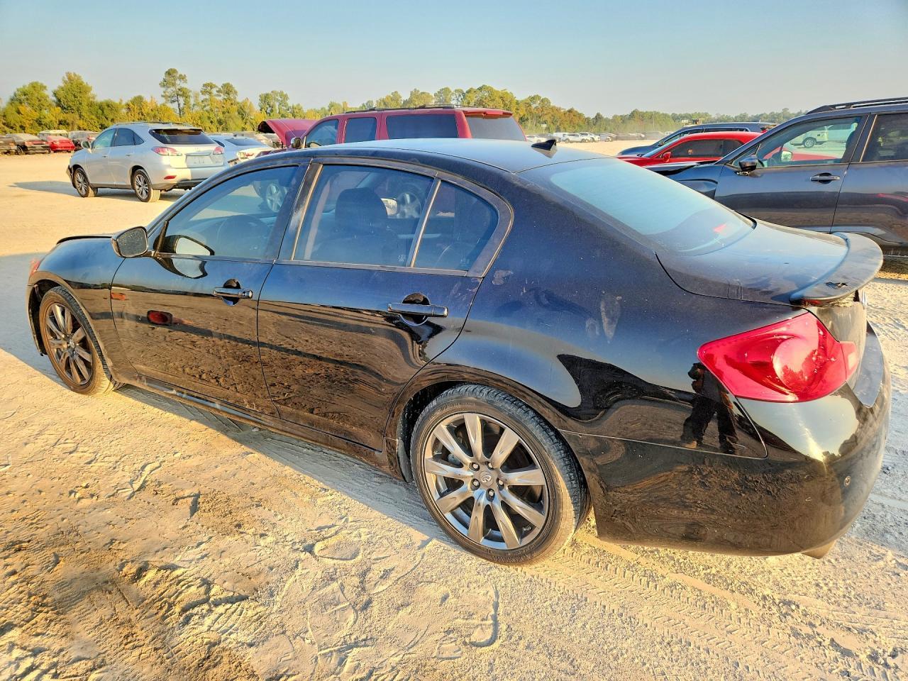 2012 Infiniti G37 Sedan Journey - Фото 2