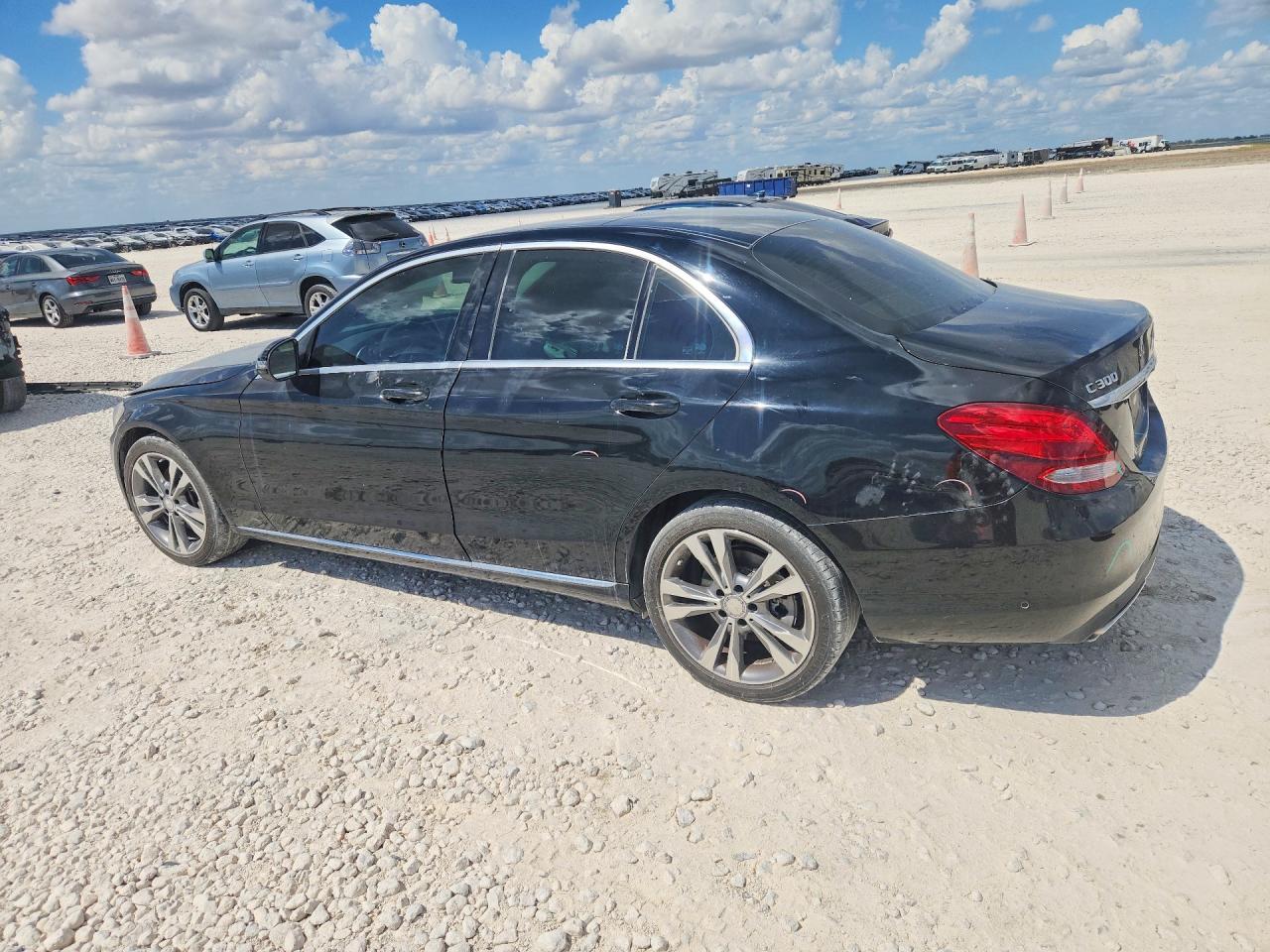 2016 Mercedes-Benz C 300 - Image 2