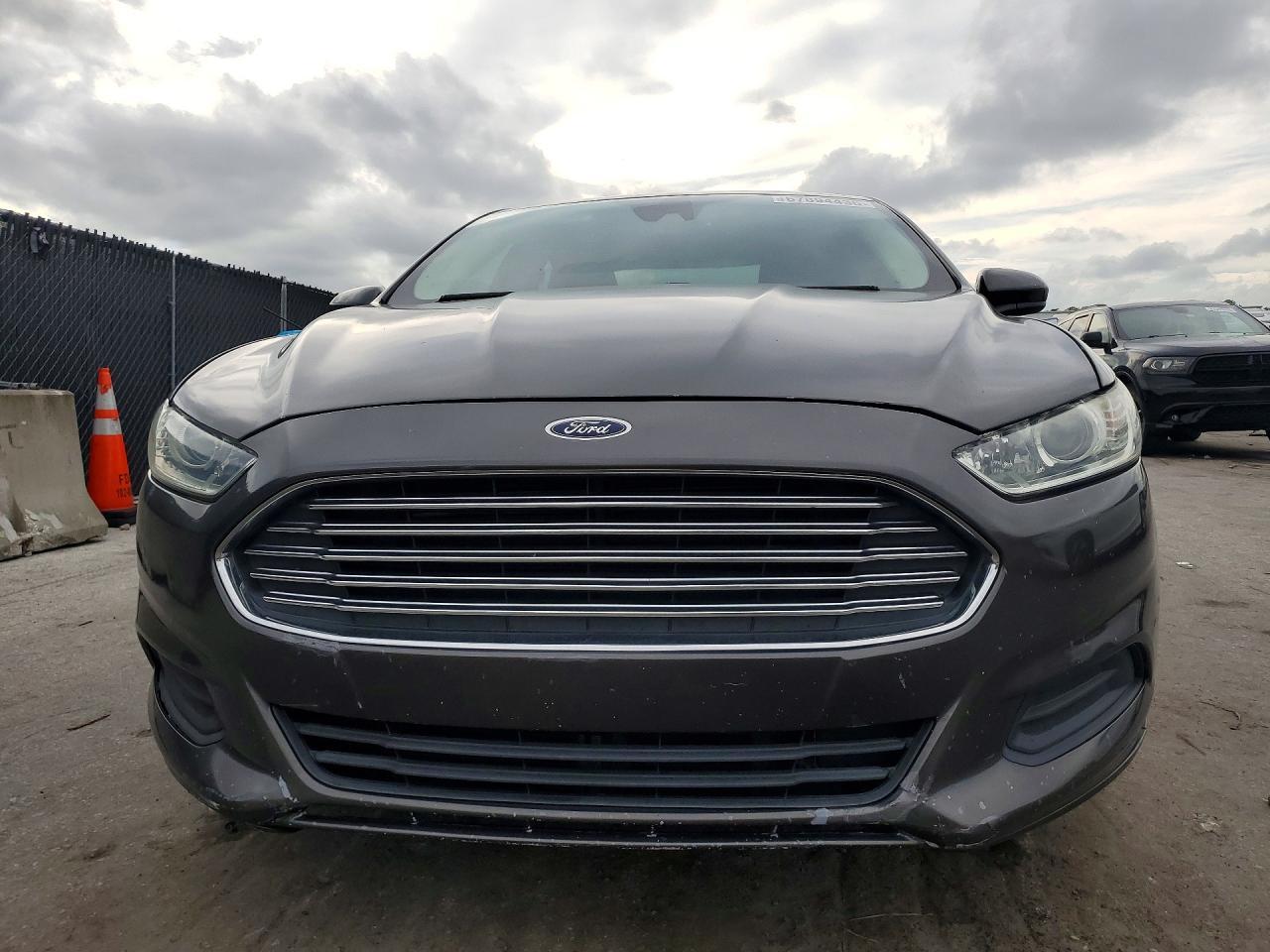 2019 Ford Fusion Se - Фото 5