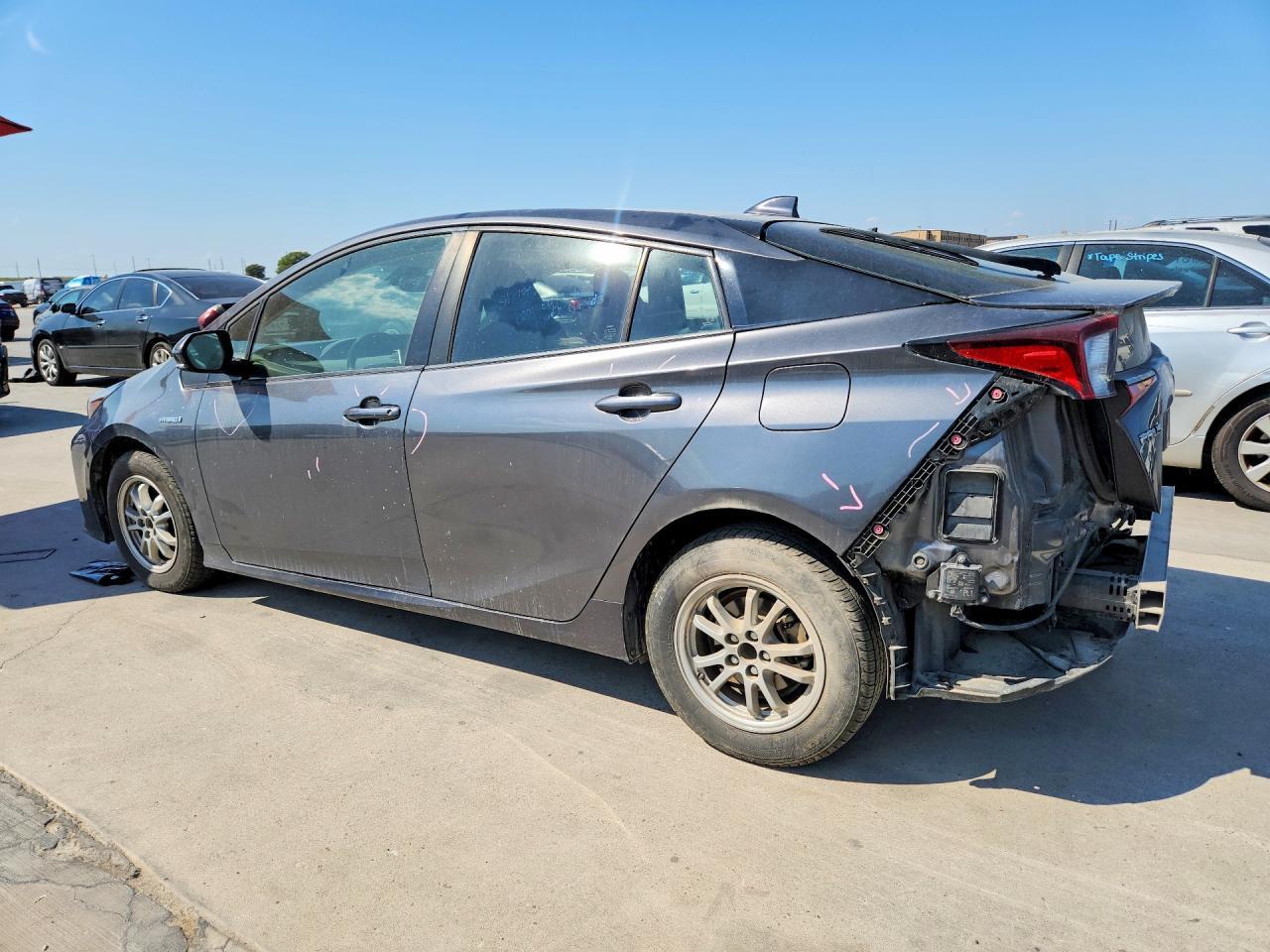 2022 Toyota Prius Le - Фото 2