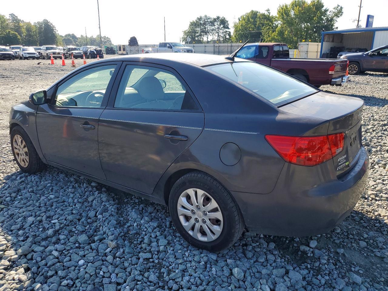 2011 Kia Forte Ex - Фото 2