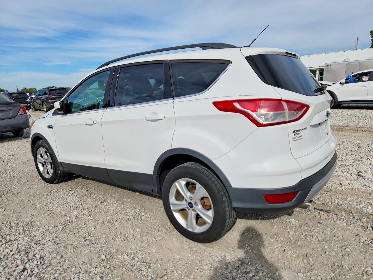 2015 Ford Escape Se - Image 2