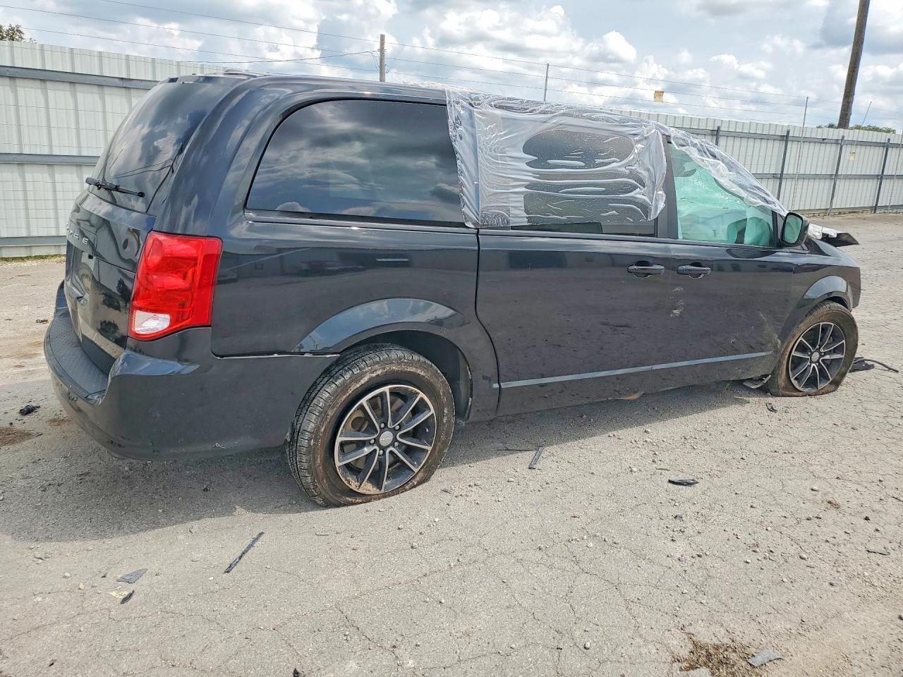 2019 Dodge Grand Cara - Фото 3