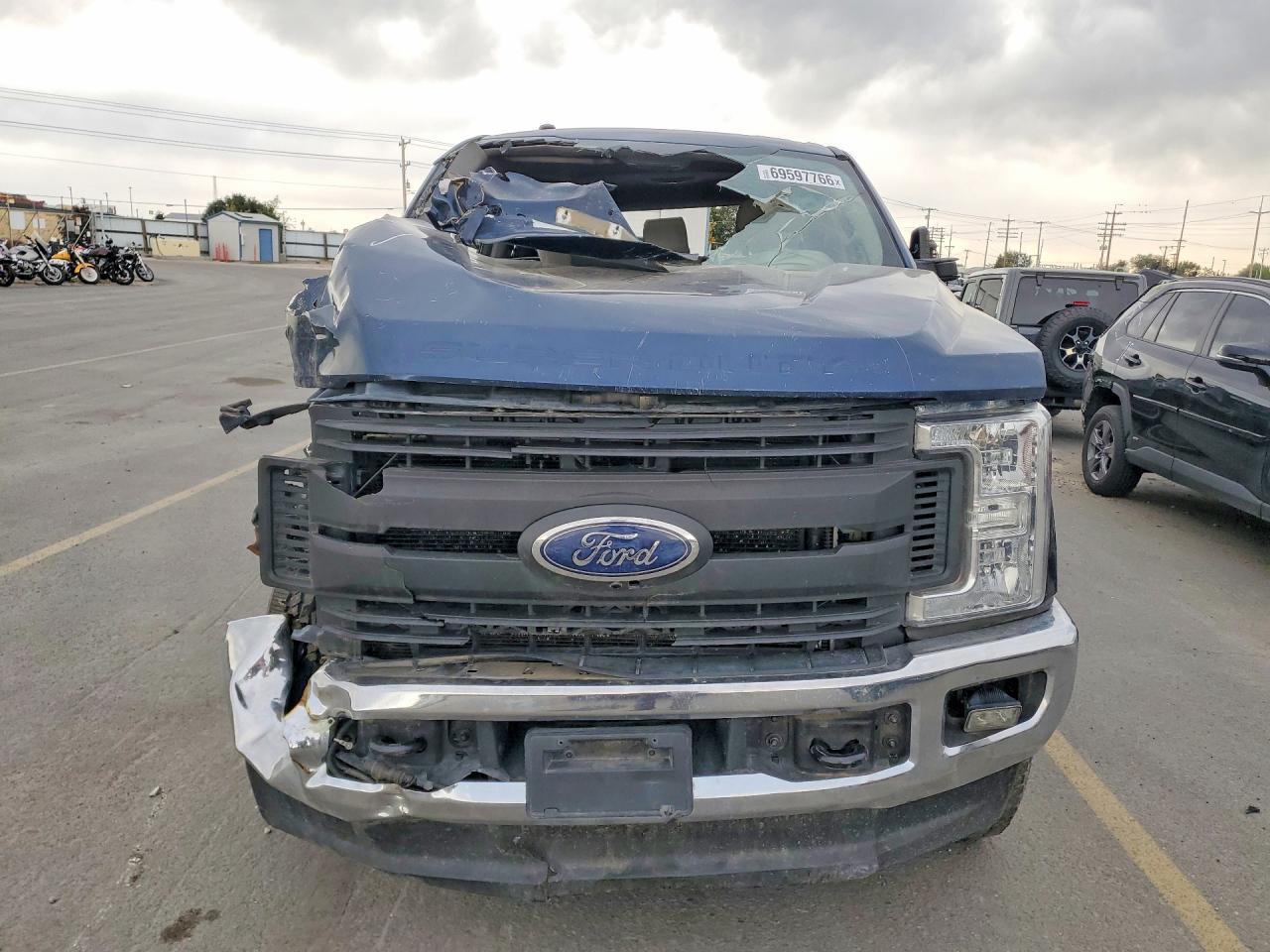2018 Ford F250 Super Duty - Фото 5
