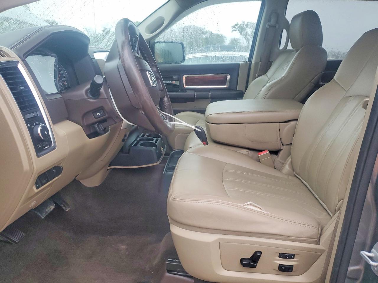 2012 Dodge Ram 1500 Laramie - Фото 7