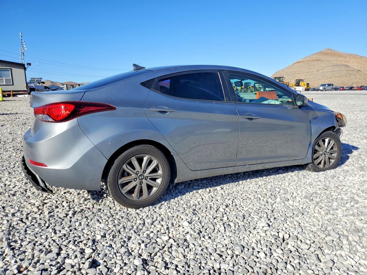 2015 Hyundai Elantra Se - Фото 3