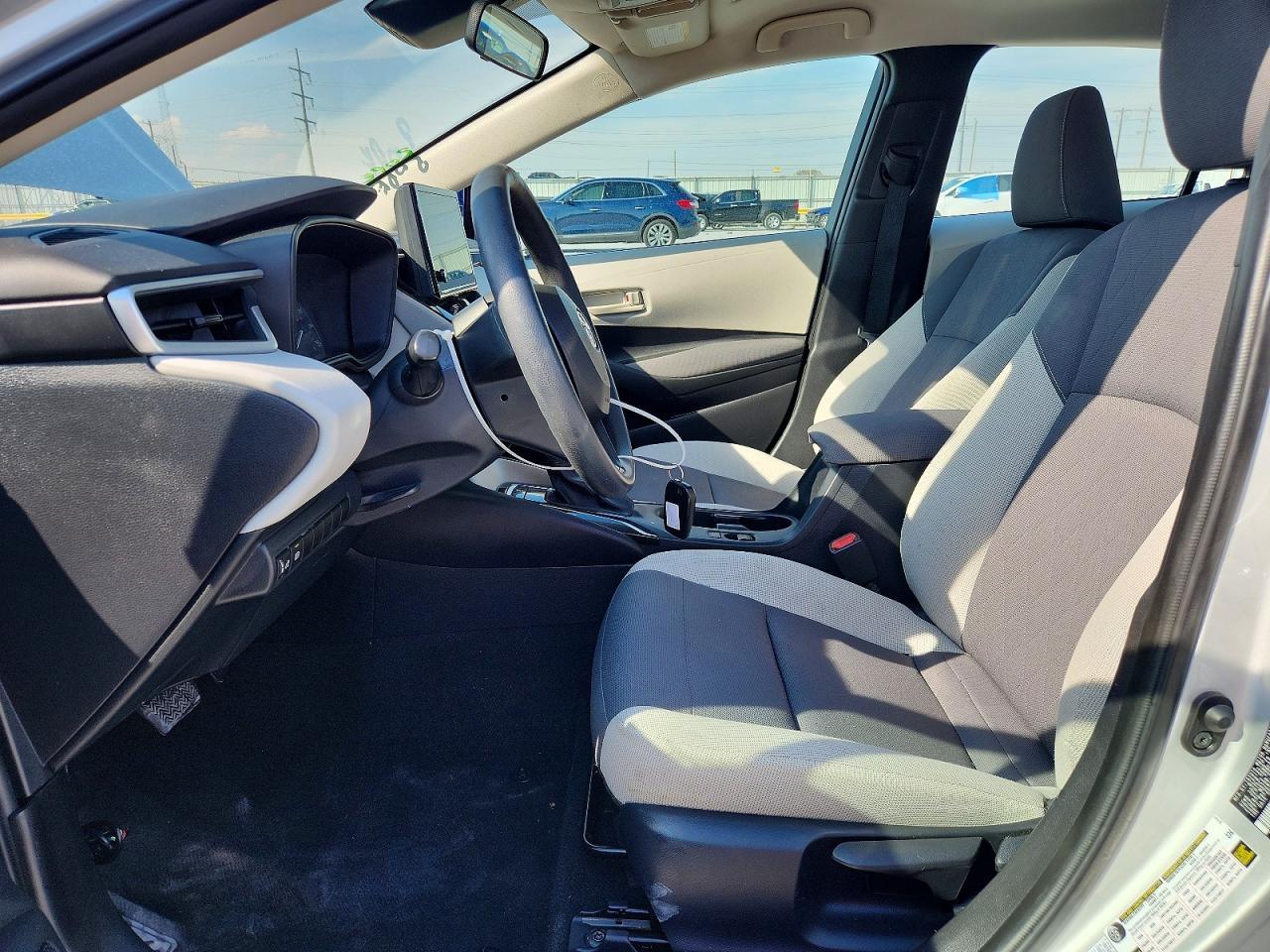 2023 Toyota Corolla Le - Image 7