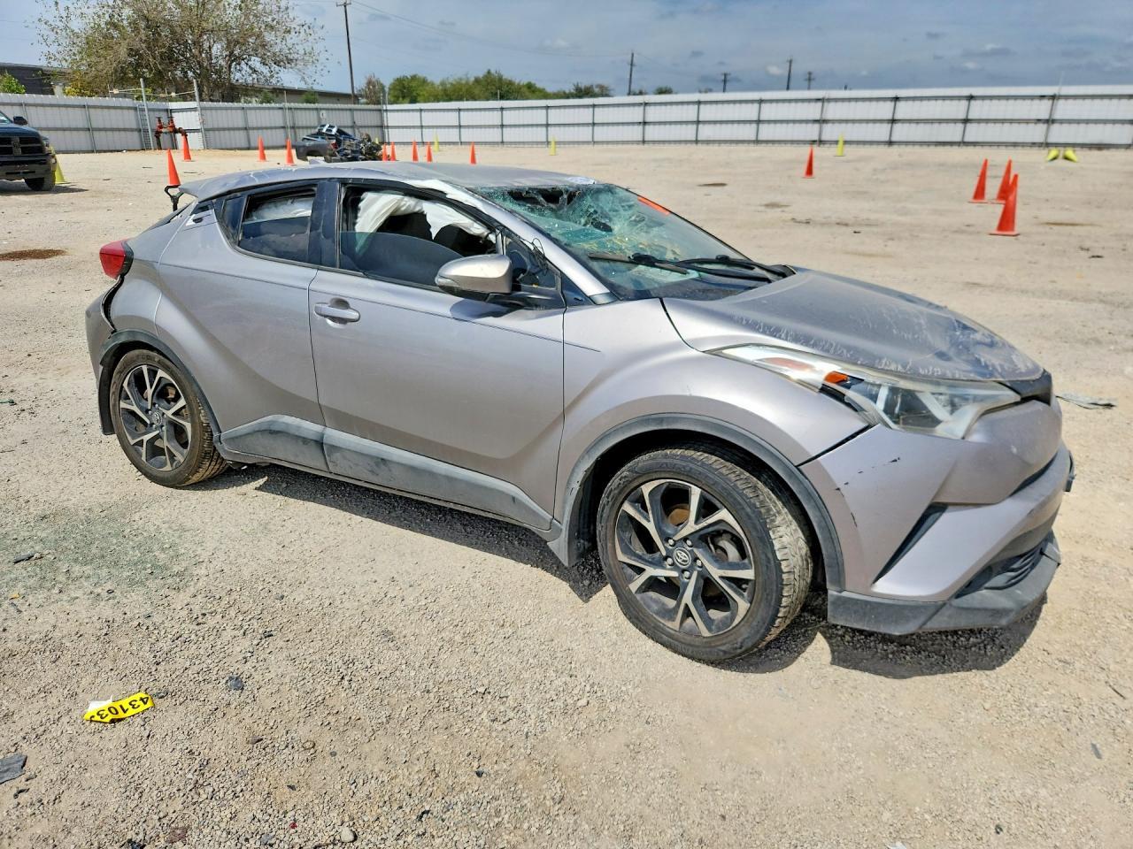 2018 Toyota Ch-R - Image 4