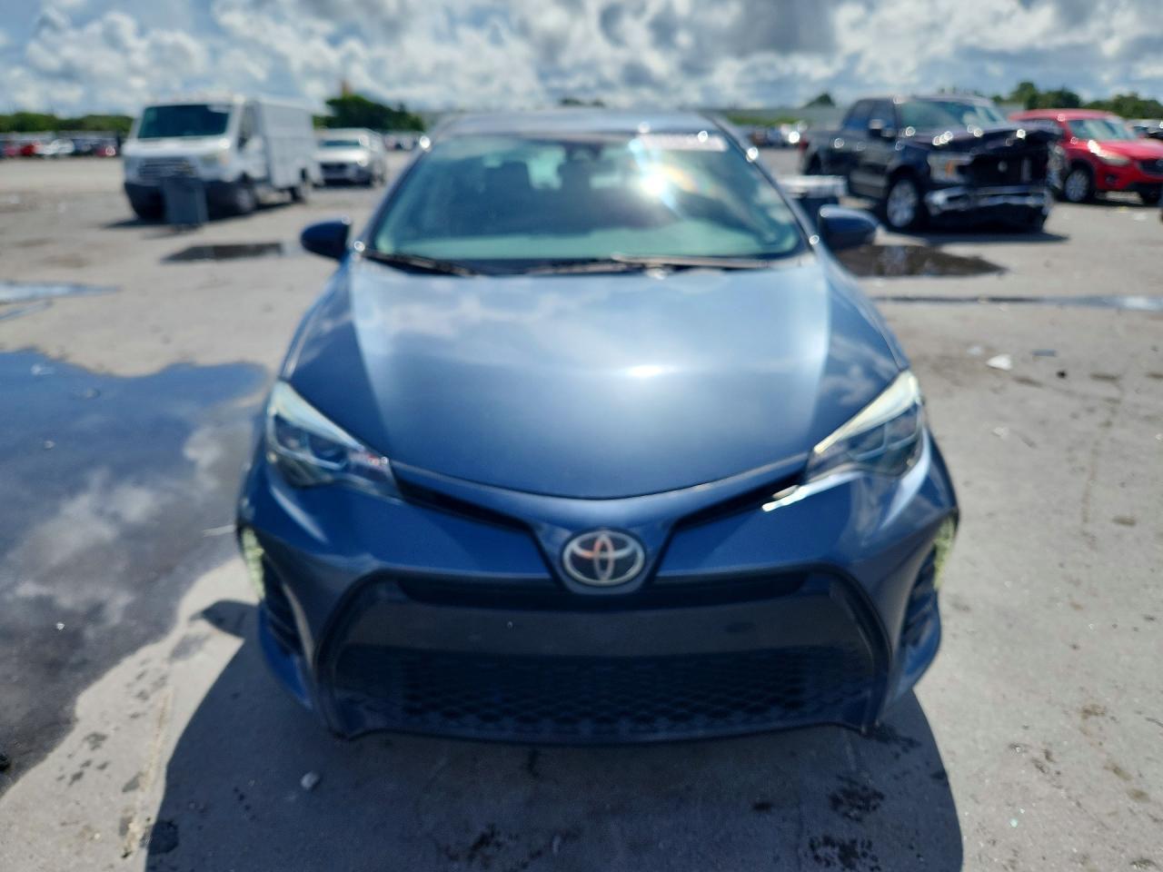 2018 Toyota Corolla Se - Фото 5