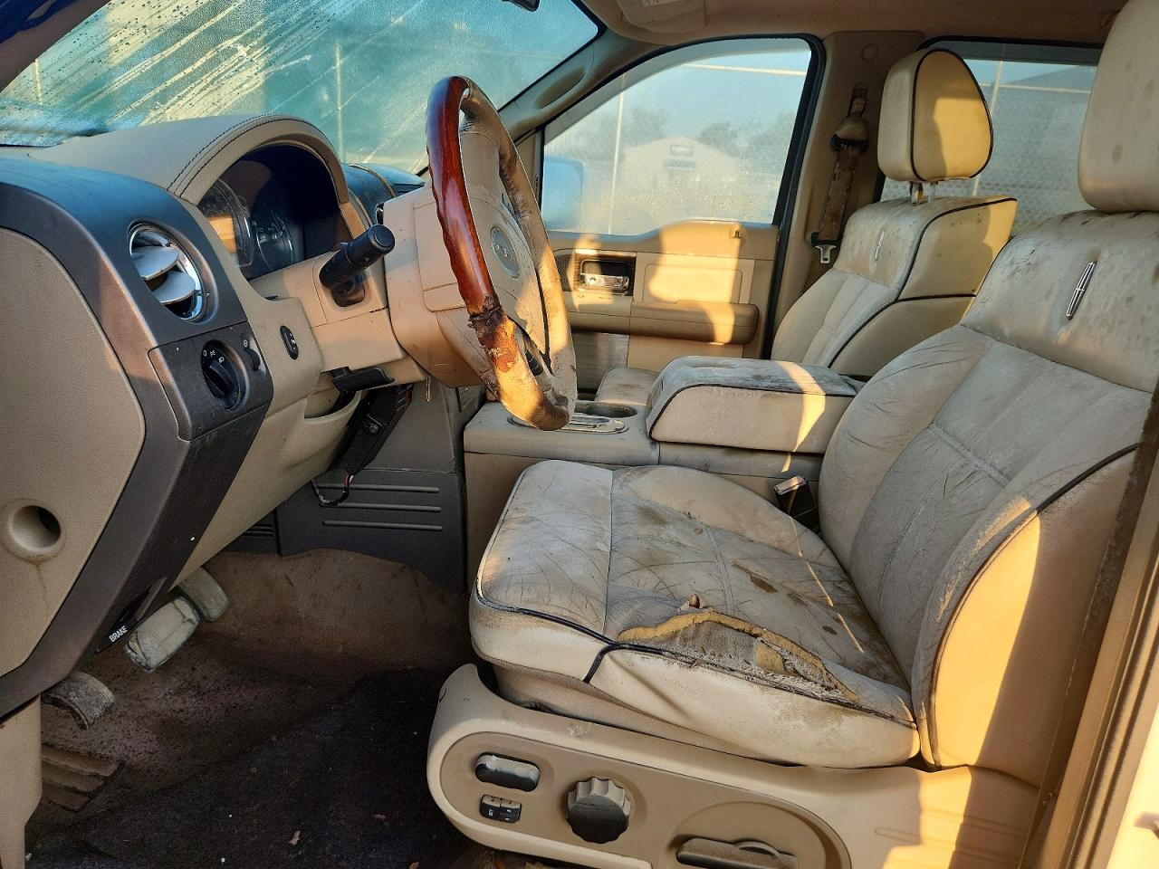 2008 Lincoln Mark Lt - Image 7