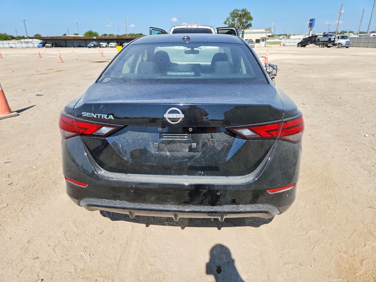 2025 Nissan Sentra Sv - Image 6