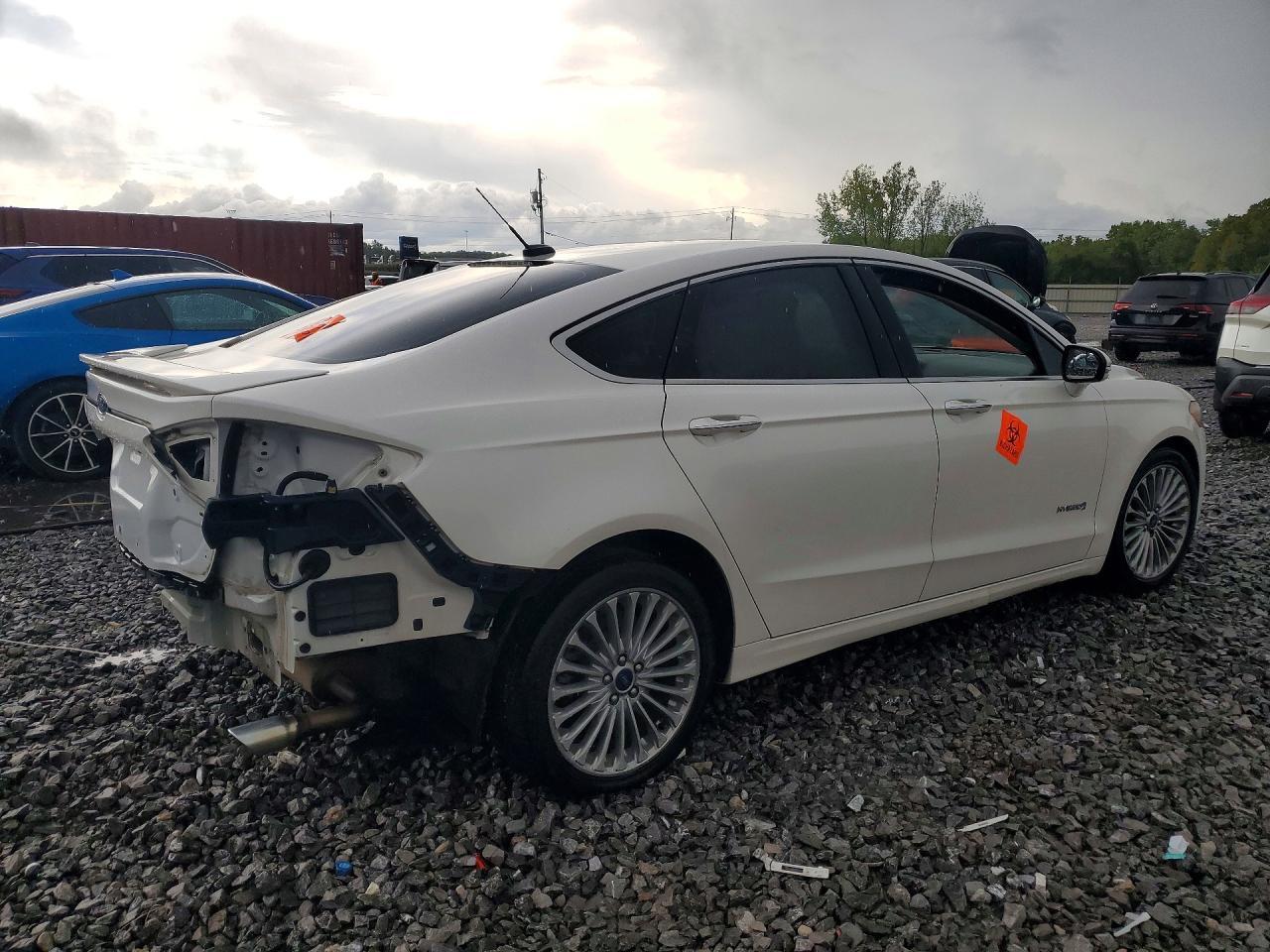 2014 Ford Fusion Titanium Hev - Image 3